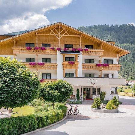 Tilia Living - B&B Mit Dem Komfort Eines Kleinen, Feinen Hotels Ried im Oberinntal Exteriör bild