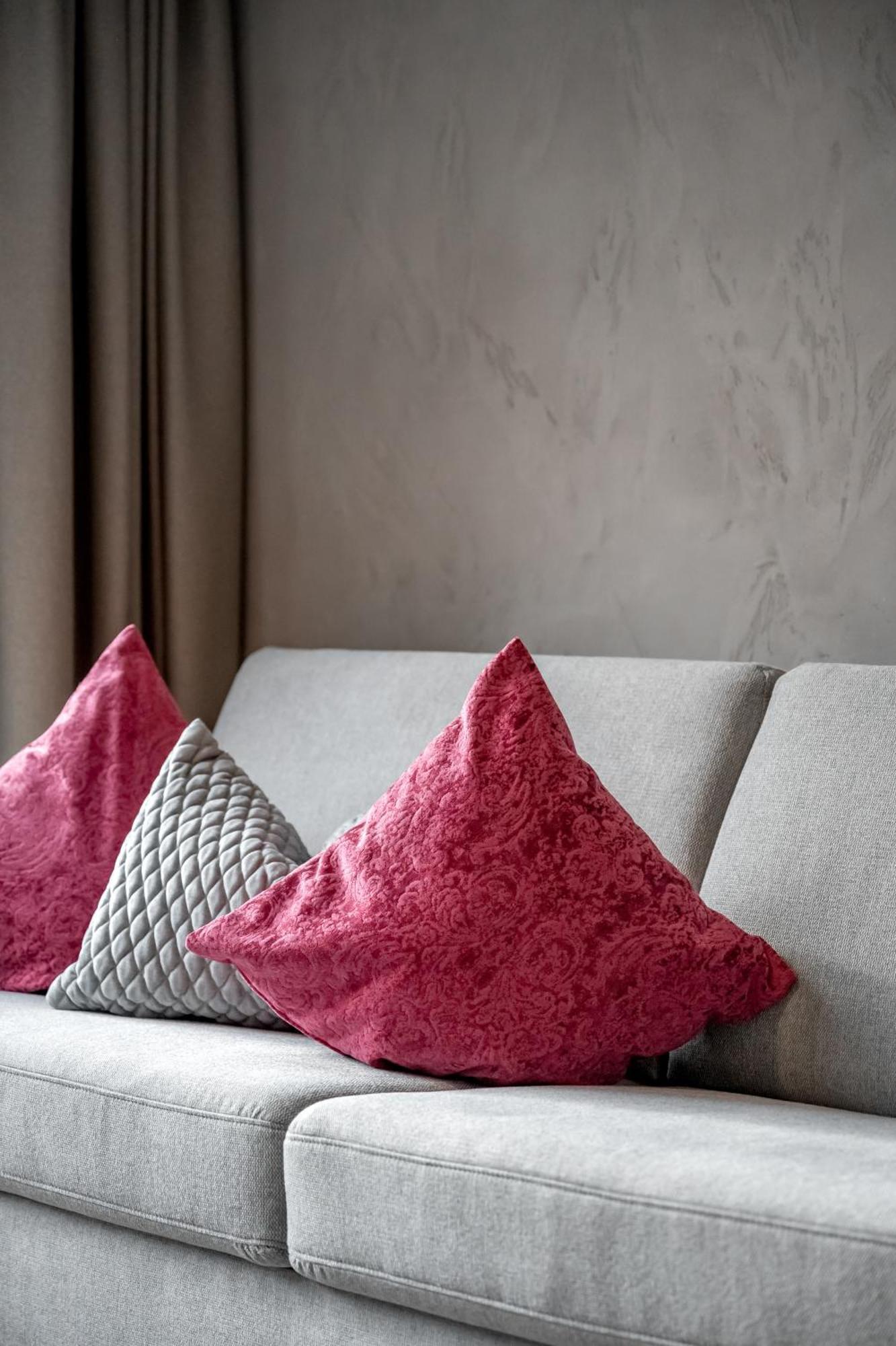 Tilia Living - B&B Mit Dem Komfort Eines Kleinen, Feinen Hotels Ried im Oberinntal Exteriör bild