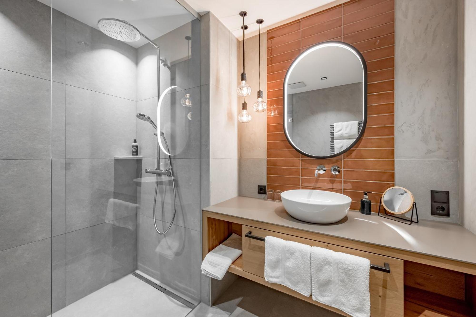 Tilia Living - B&B Mit Dem Komfort Eines Kleinen, Feinen Hotels Ried im Oberinntal Exteriör bild