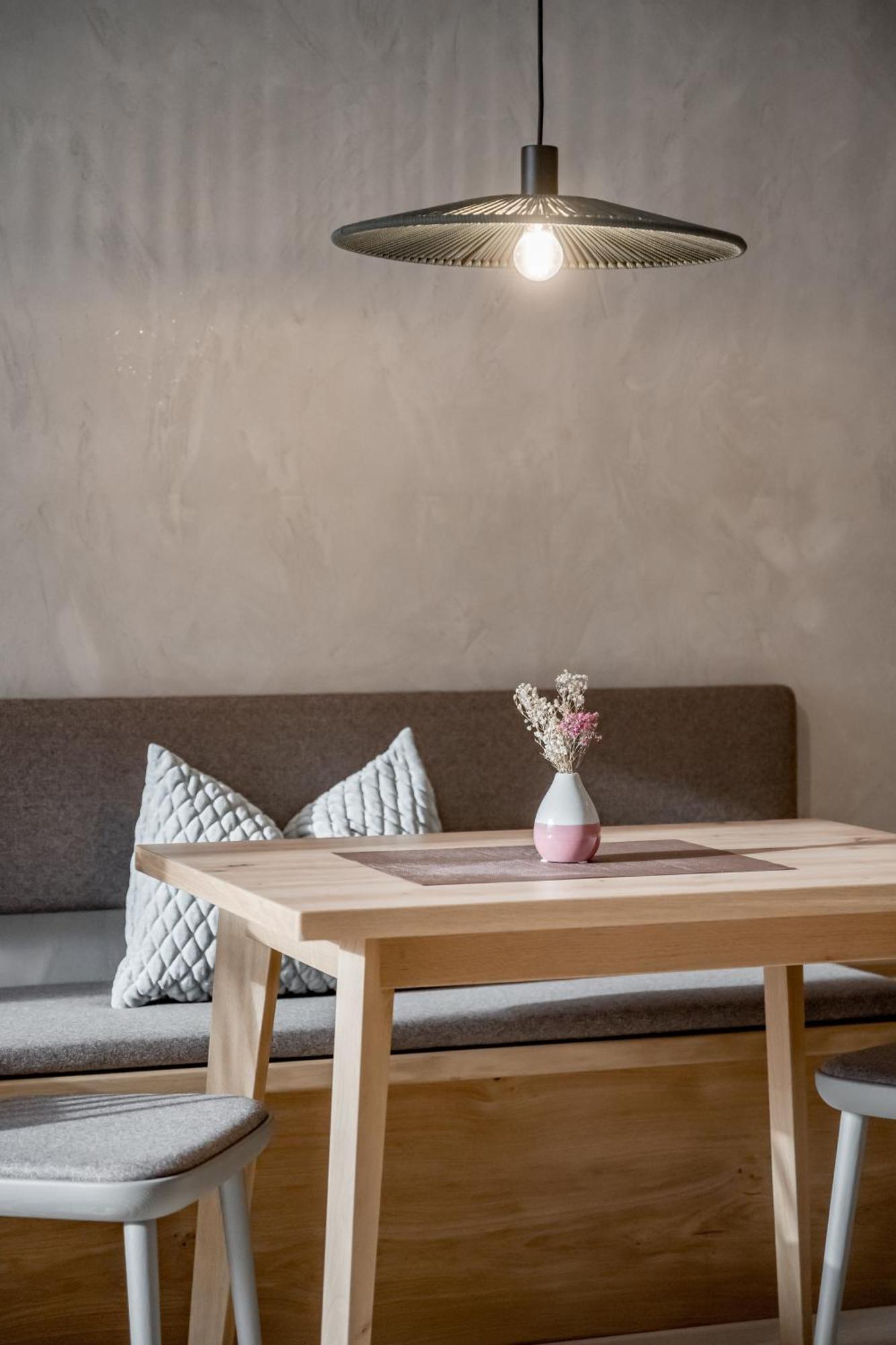 Tilia Living - B&B Mit Dem Komfort Eines Kleinen, Feinen Hotels Ried im Oberinntal Exteriör bild