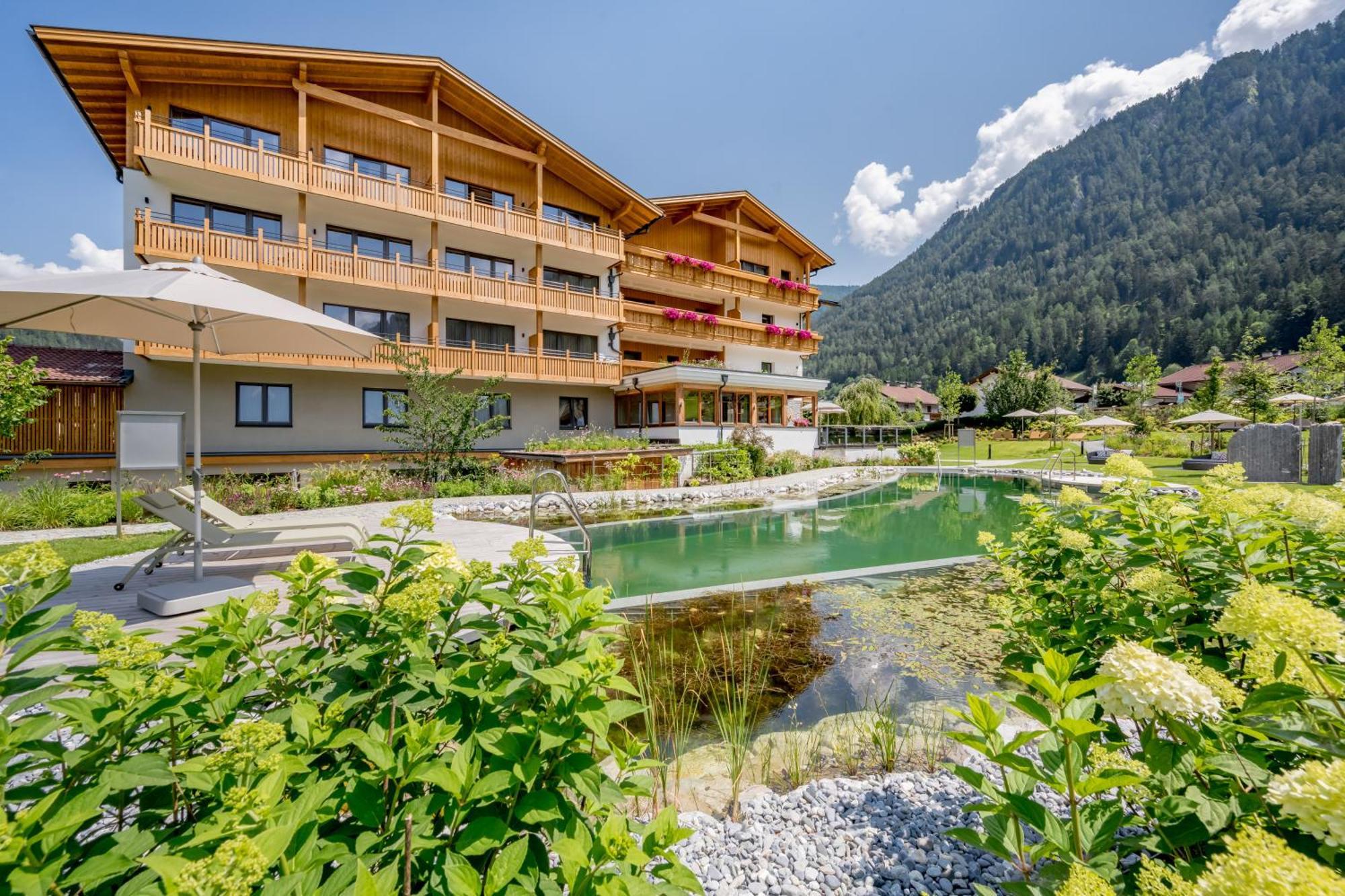 Tilia Living - B&B Mit Dem Komfort Eines Kleinen, Feinen Hotels Ried im Oberinntal Exteriör bild